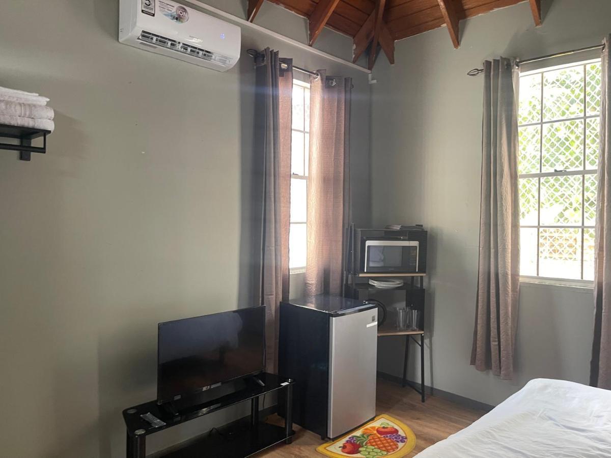 Jj Guest House Branns Hamlet ภายนอก รูปภาพ